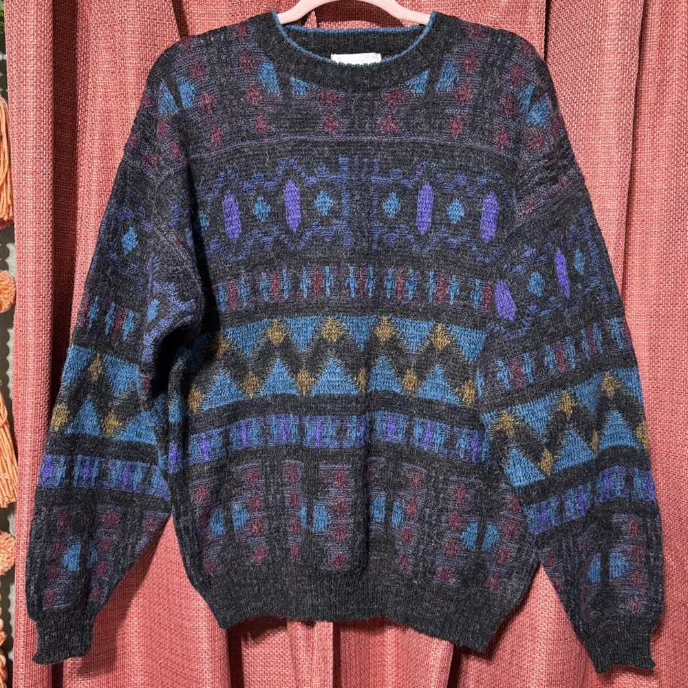 Men's vintage 90’s Chapel Hill knit sweater